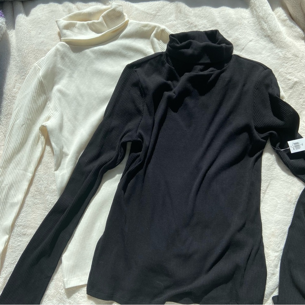 NWT Old Navy turtleneck bundle